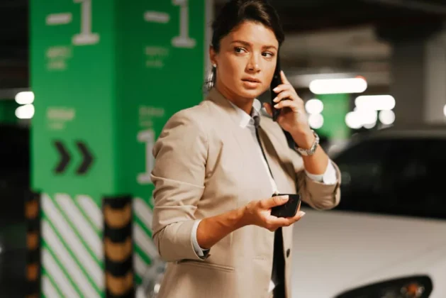 Stay Safe Anywhere: The Importance of Situational Awareness & How to Spot Danger Early